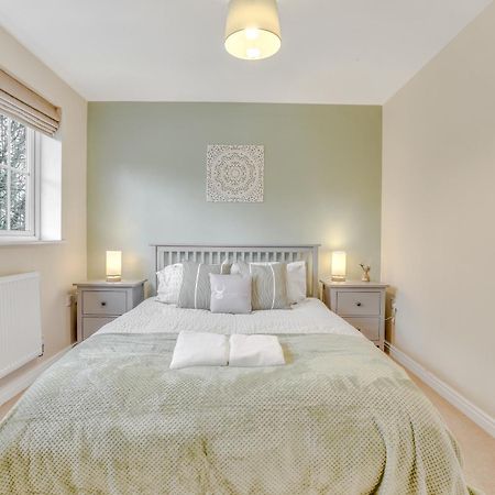 Silver Stag Properties, 3 Bedroom W Parking And Garden Smisby Esterno foto